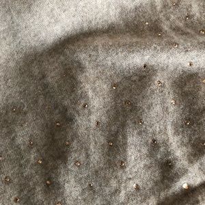 （sold）100% Cashmere Gradated Crystal Scarf